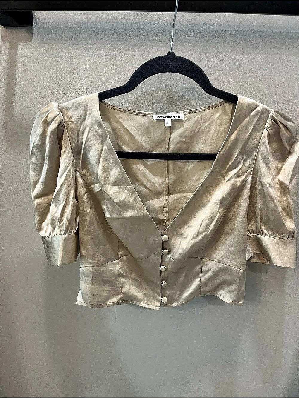 Reformation Puff Sleeve Blouse in Cream Size 4 Like New
